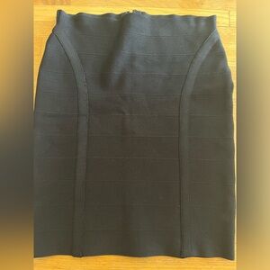 Guess bandage skirt size large